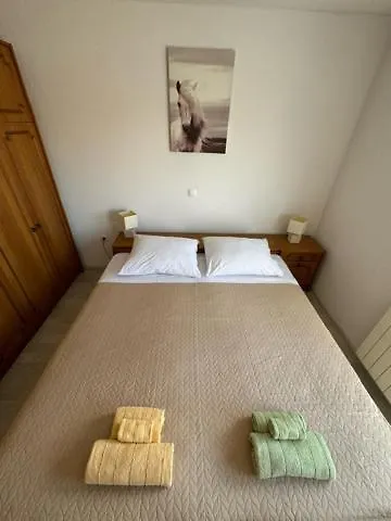 Apartment Elli - Parking, Garden, Bbq Pula
