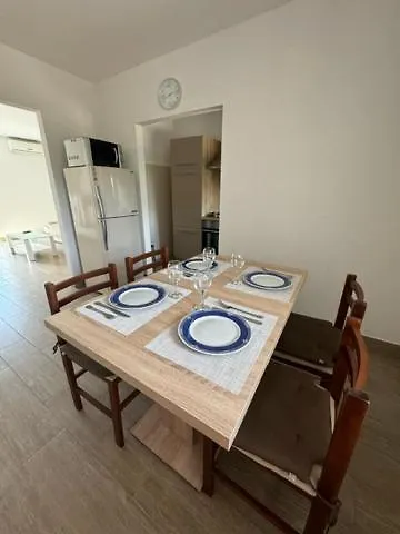 Apartment Elli - Parking, Garden, Bbq Pula