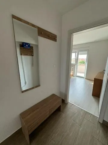 Apartment Elli - Parking, Garden, Bbq بولا كرواتيا