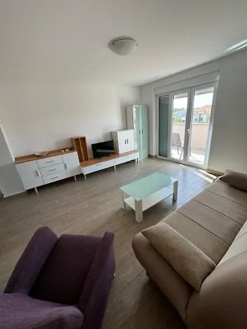 Apartment Elli - Parking, Garden, Bbq بولا كرواتيا